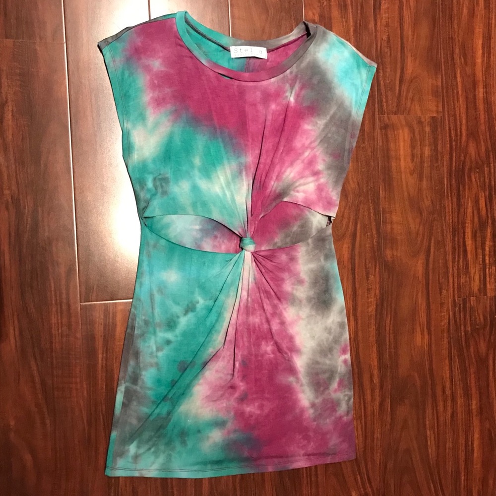🚨LAST CHANCE🚨NWOT tie dye cutout coverup dress